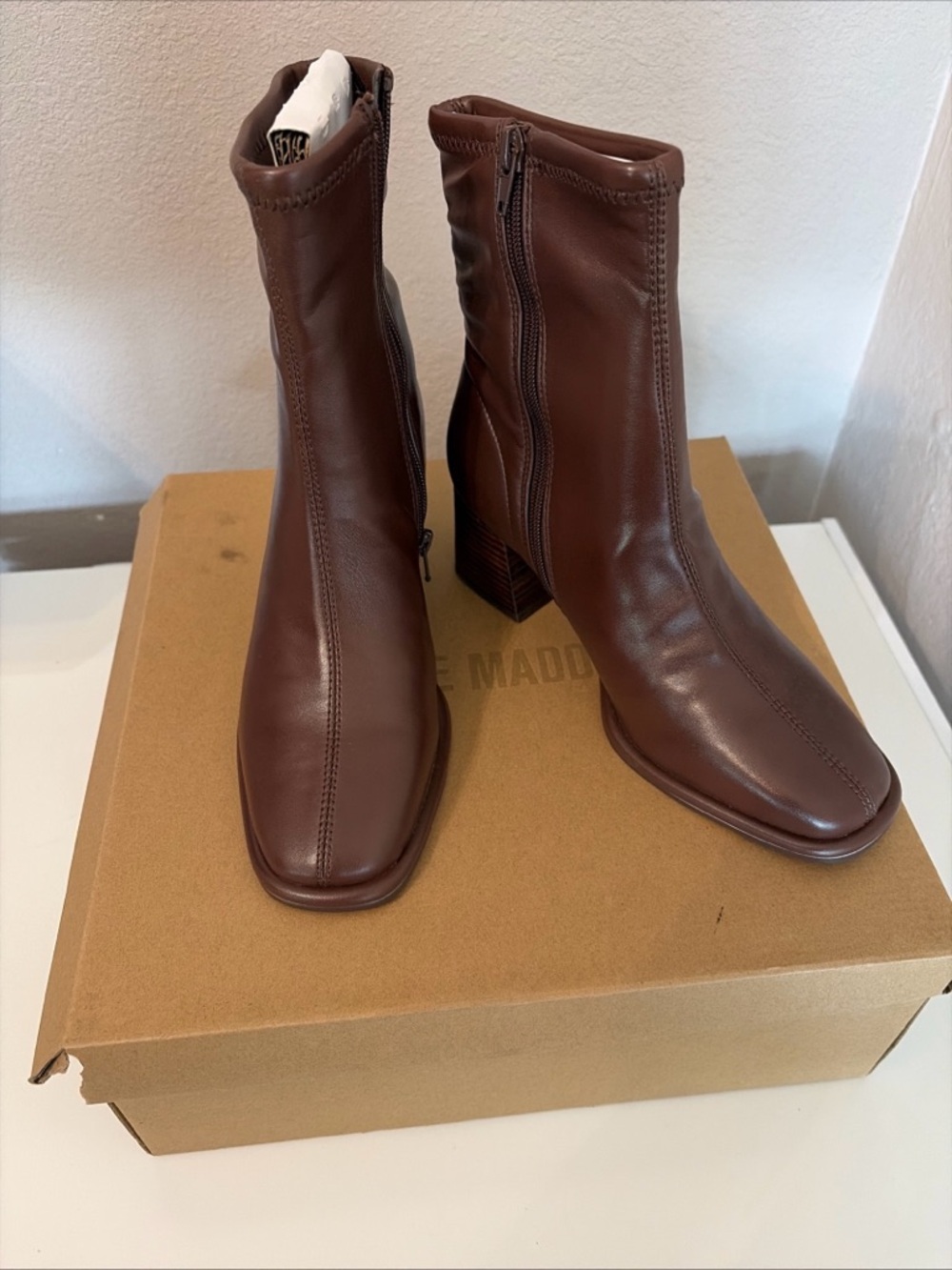 Steve Madden Pammy Brown Women's Square-Toe Ankle Boots Size 6